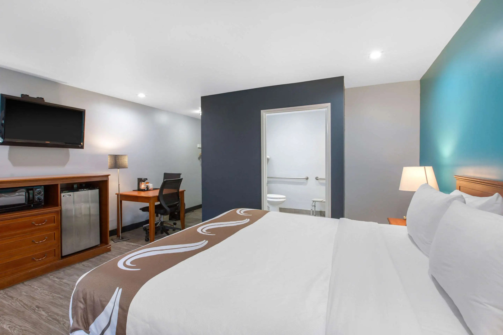 Photo - Quality Inn Near Hollywood Walk of Fame