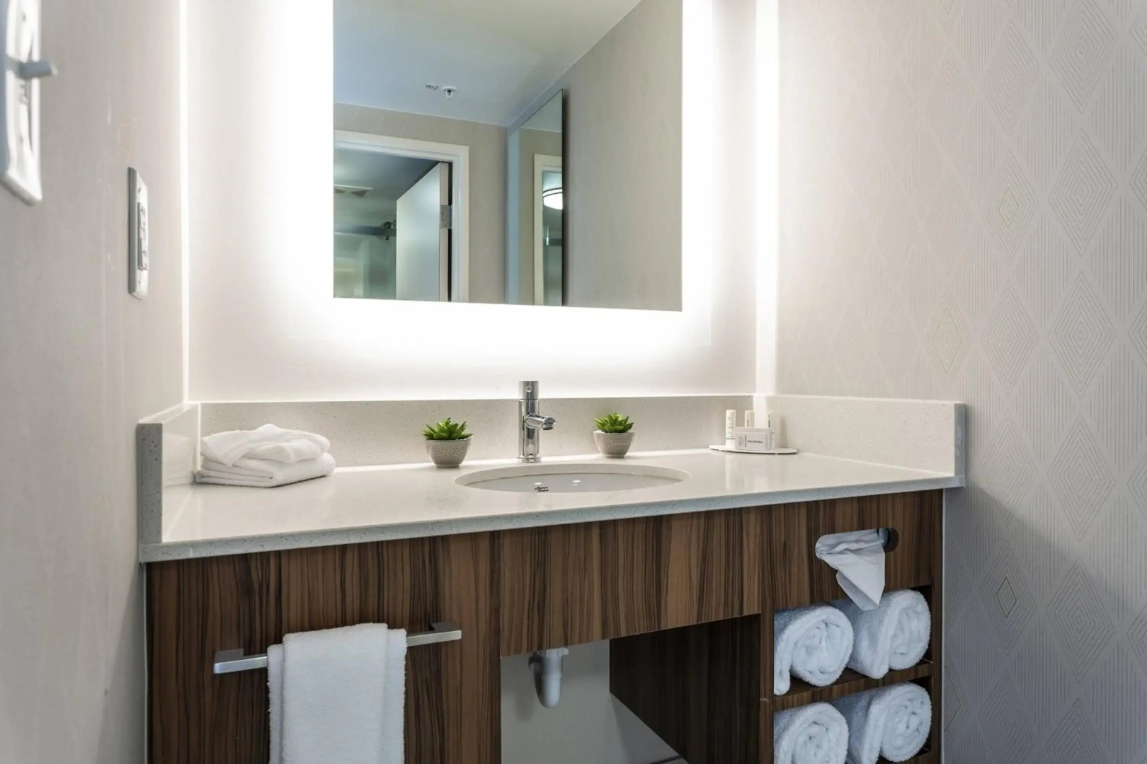Photo - SpringHill Suites by Marriott Austin The Domain Area