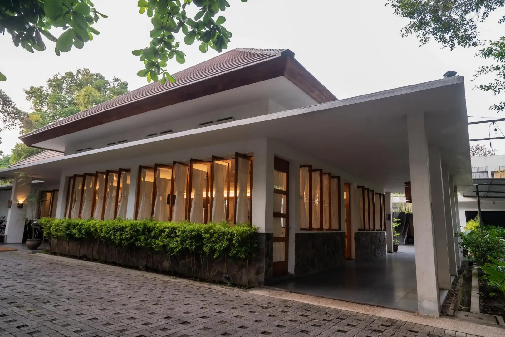 Photo - Blambangan Hotel