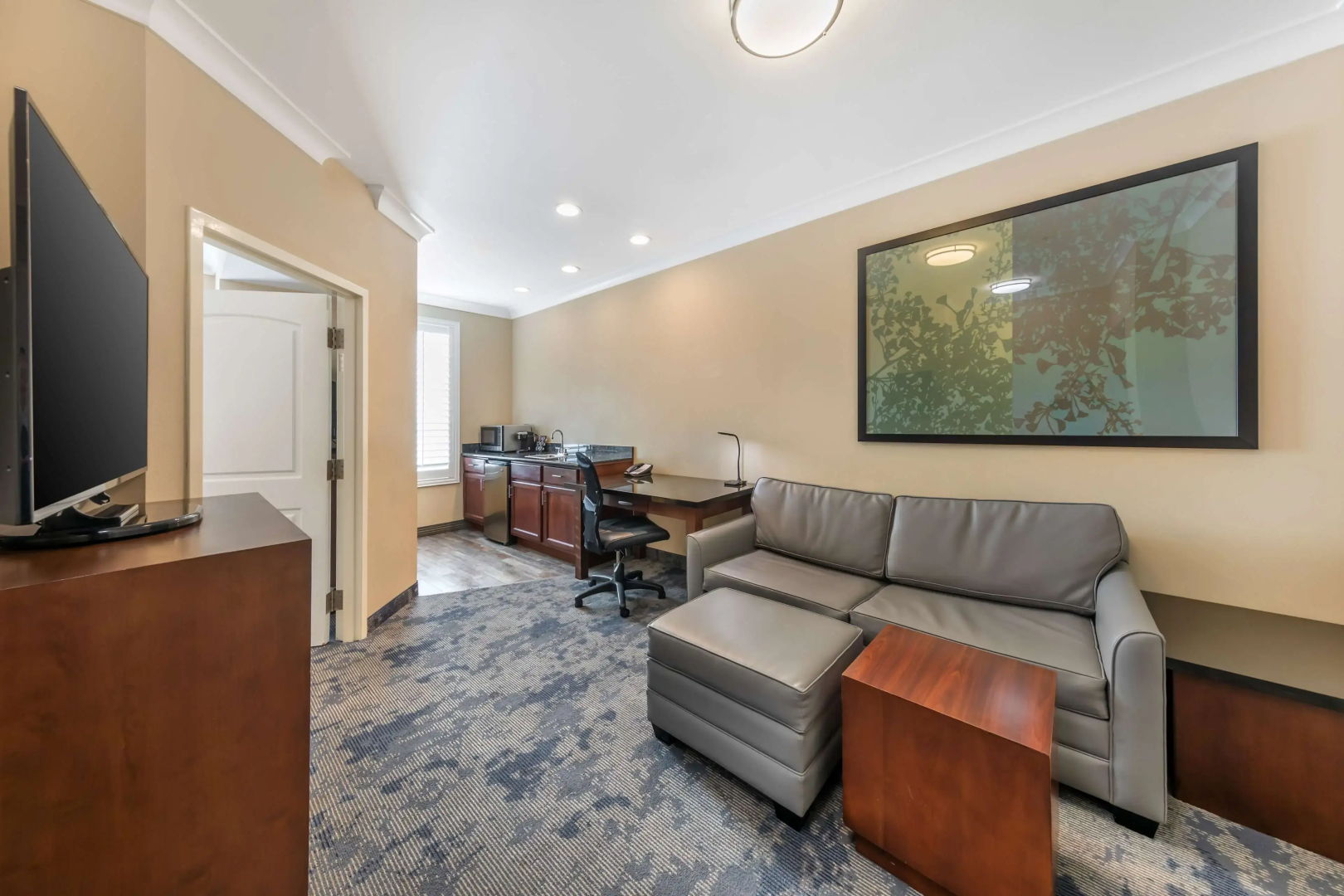 Photo - Best Western PLUS Avita Suites