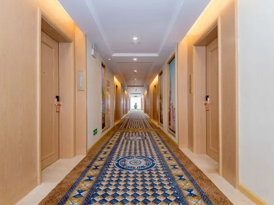 Vienna International Hotel (Wuhan Huangpi Mulan Street Passenger Transport Center)