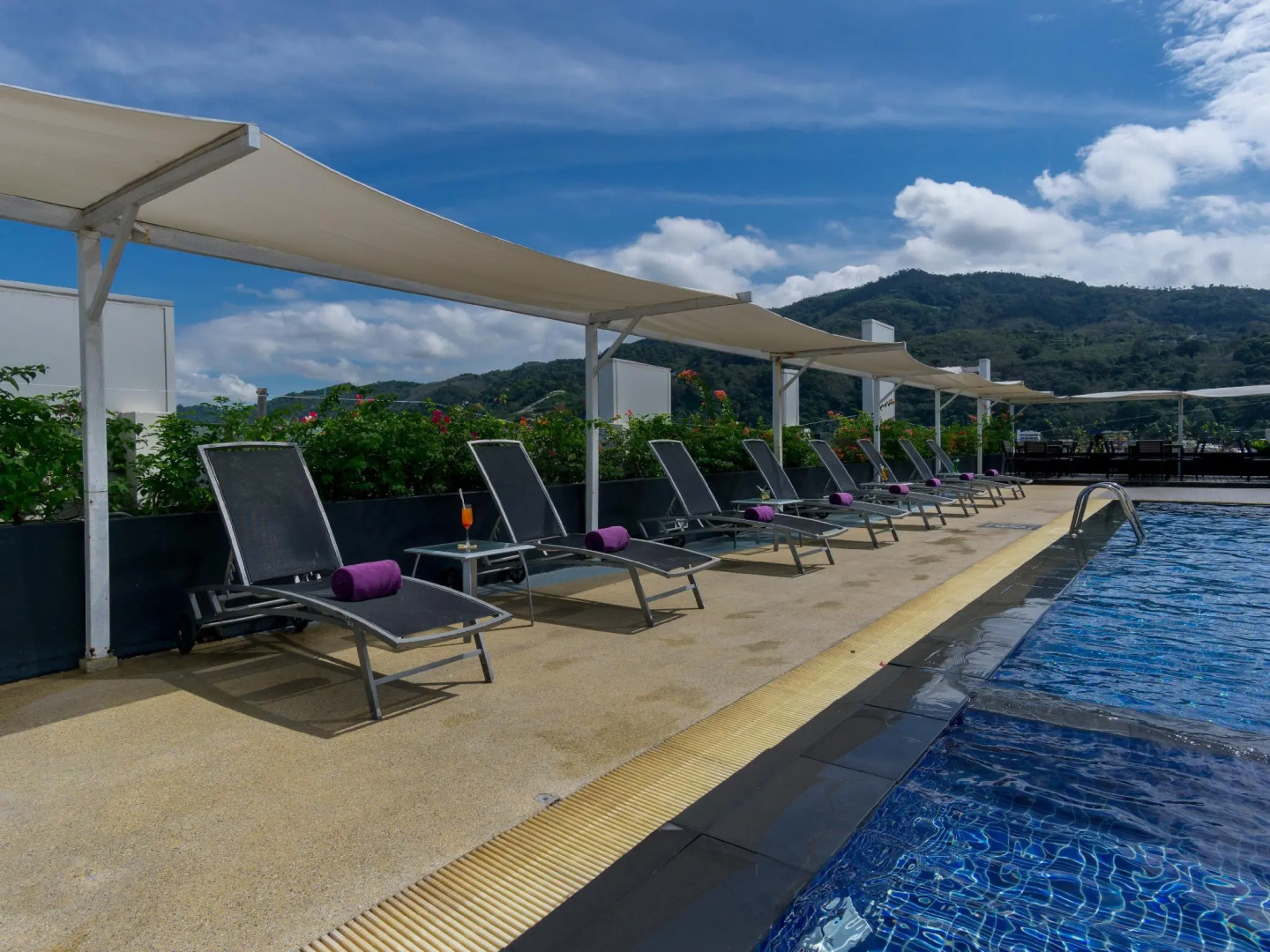 Photo - ASHLEE Hub Hotel Patong