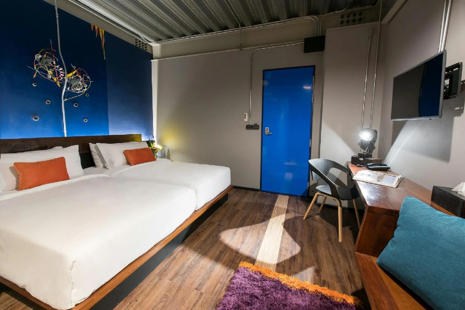 Photo - MeStyle Garage Hotel