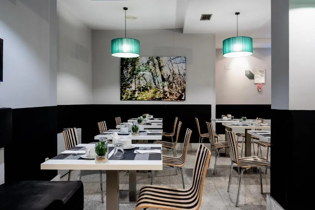 Photo - Ikonik Plaza Mercado