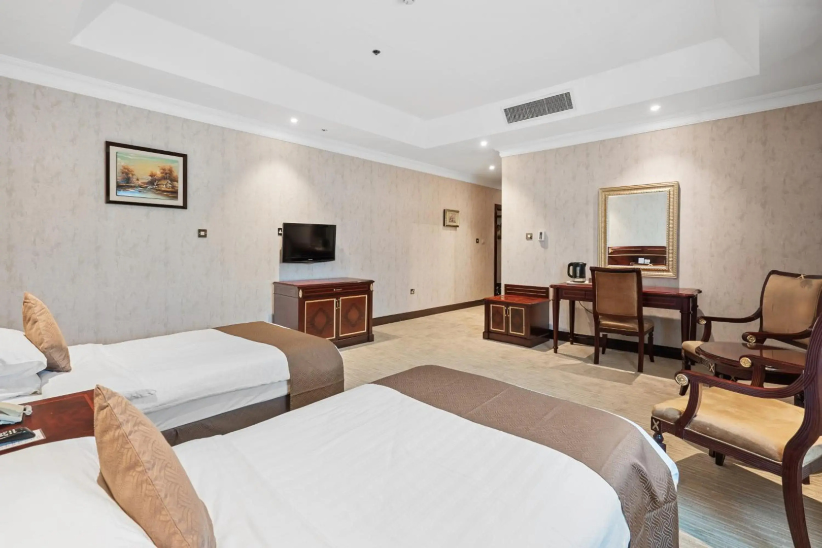 Photo - Chairmen Hotel
