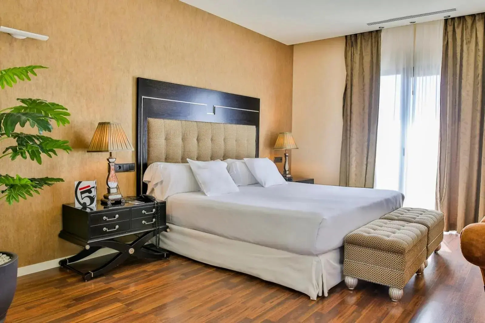 Photo - Hotel 525