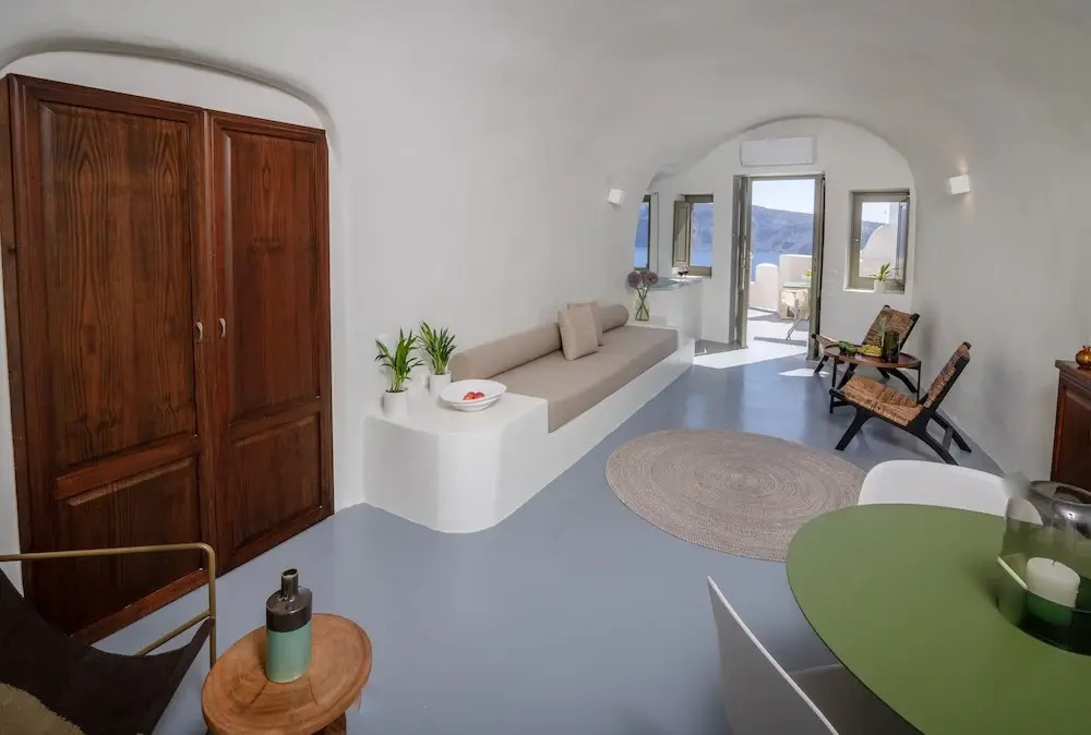 Photo - Kyrkos Collection