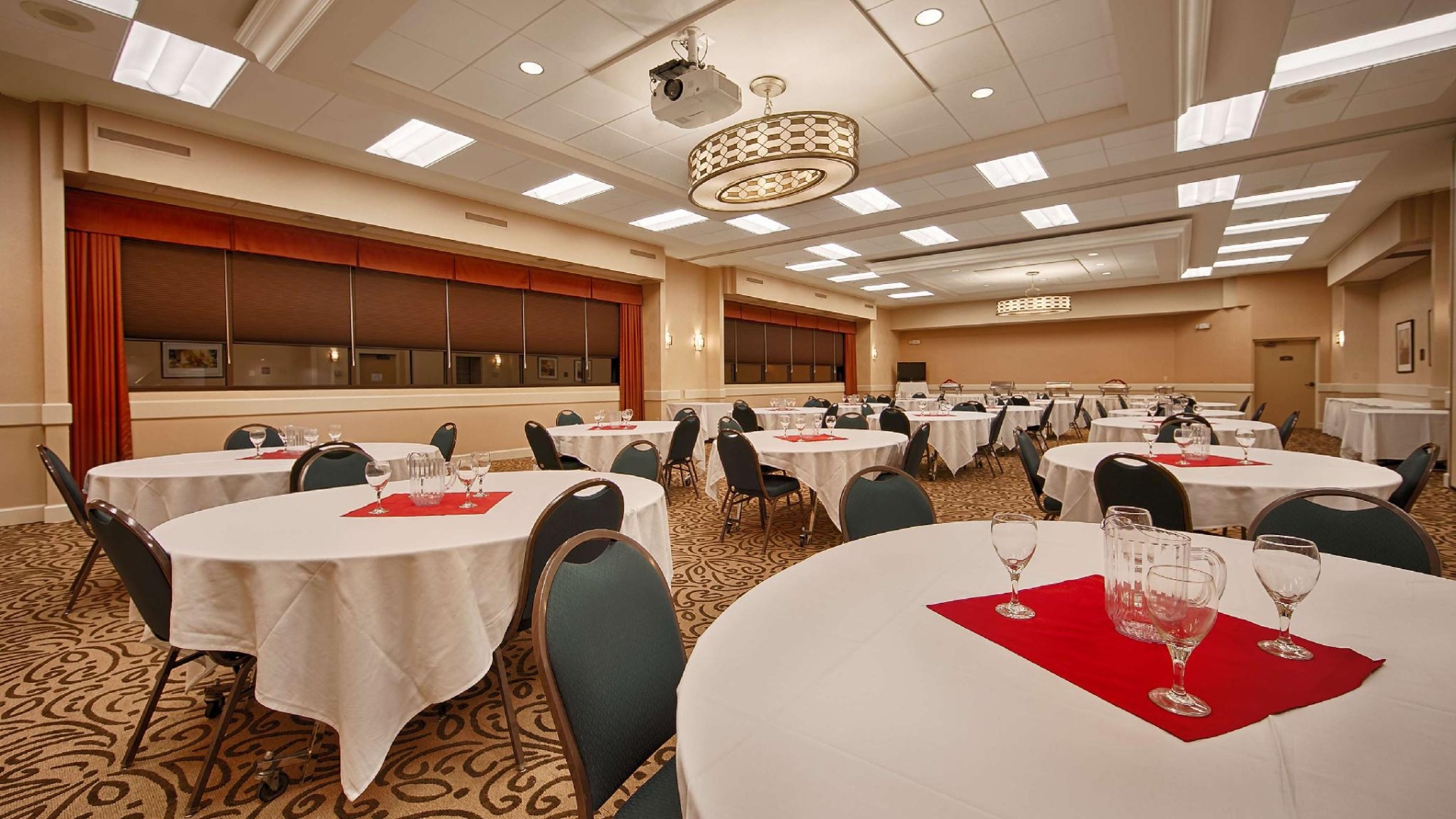 Foto - Best Western Plus InnTowner Madison