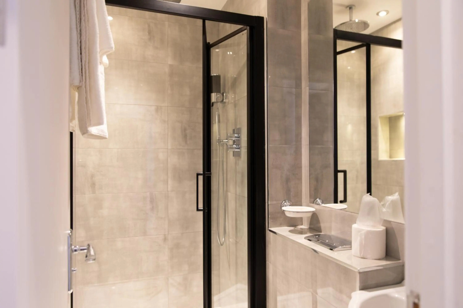 Photo - Mercure London Hyde Park Hotel