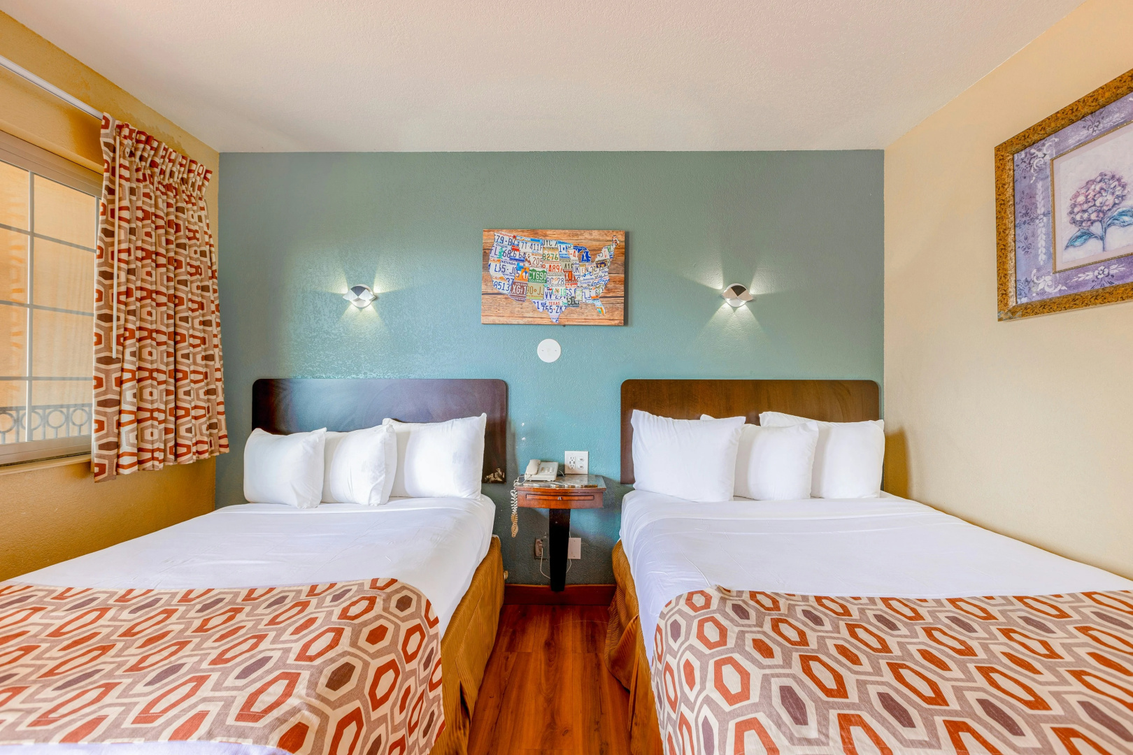 Photo - Hotel Avenida - Oceanside Camp Pendleton