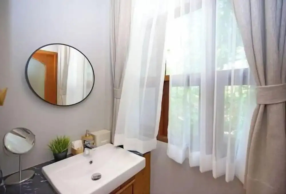 Foto - Yellow Pillow village