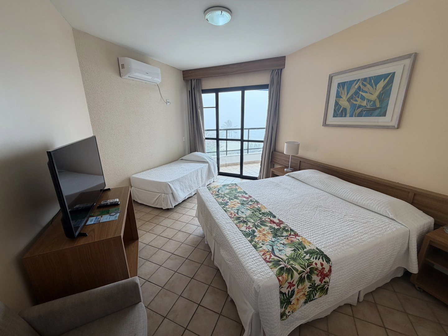 Foto - Ingleses Praia Hotel