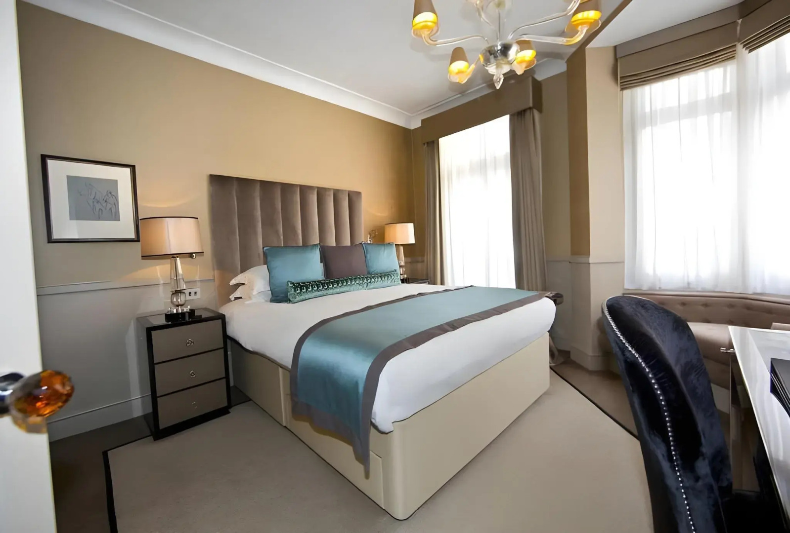 Photo - Althoff St James's Hotel & Club London