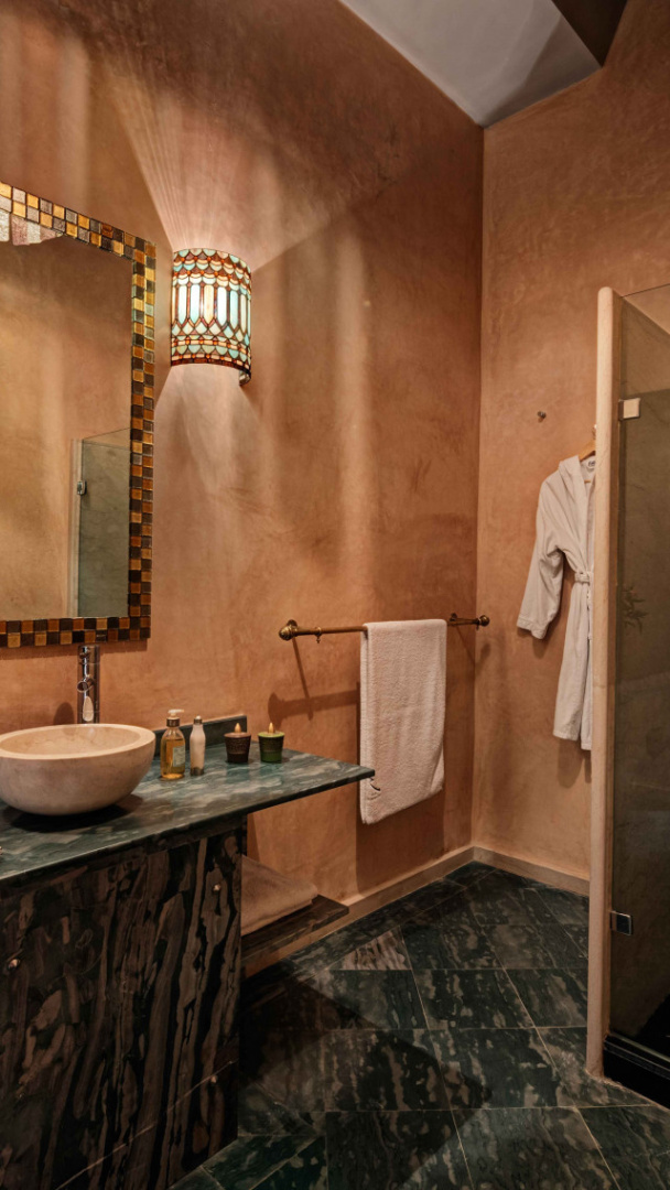 Photo - Riad Siwan