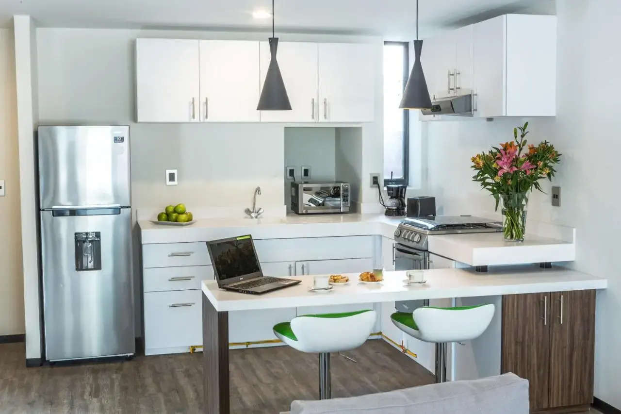 Photo - FlowSuites WTC