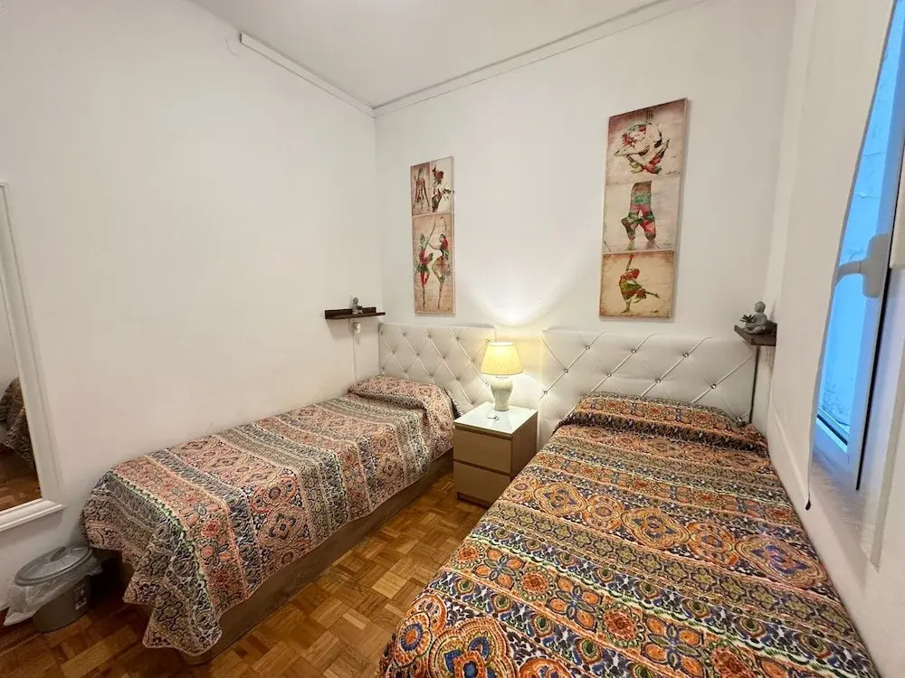 Photo - Rooms Nuevo Roger