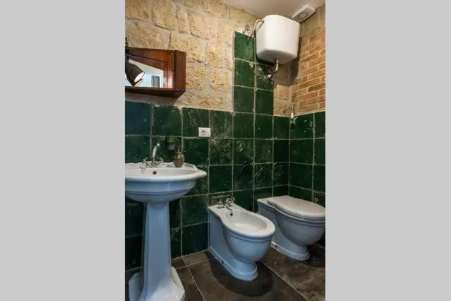 Foto - Magma Home - Rooms & Roof