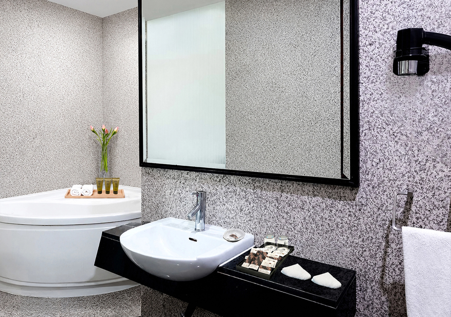 Photo - Manhattan Hotel Jakarta