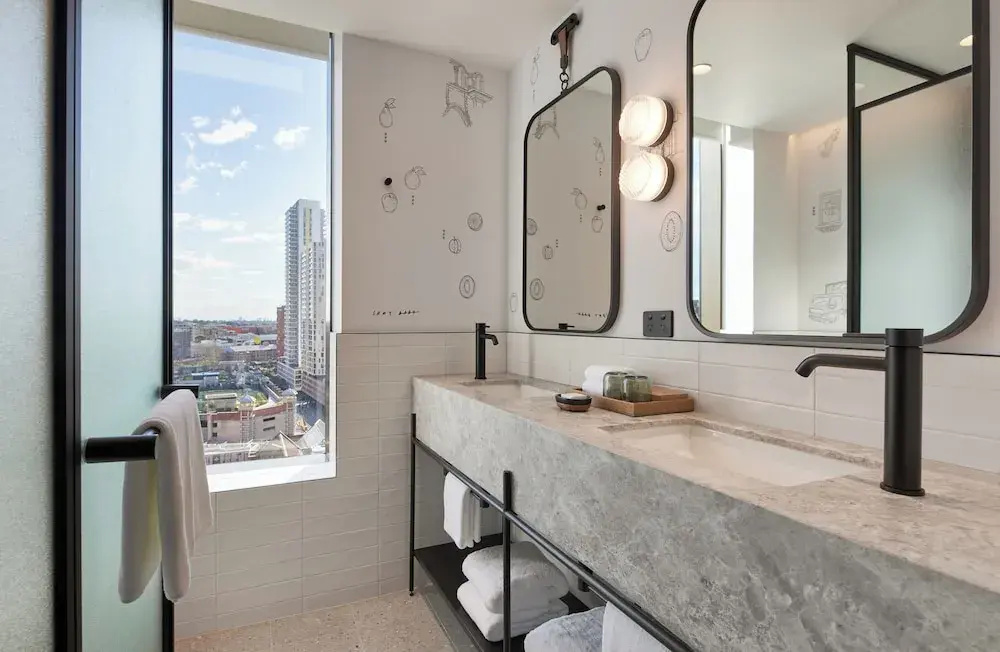 Photo - Caption By Hyatt Central Sydney