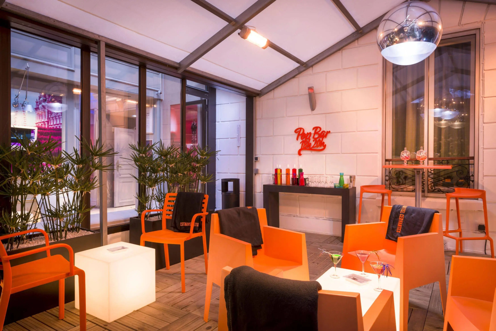 Foto - Hotel Cervantes by Happyculture