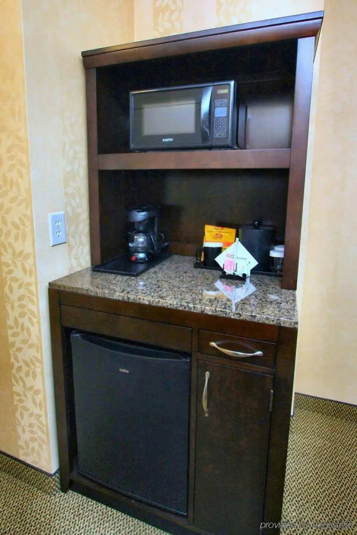 Photo - Hilton Garden Inn Bethesda Downtown