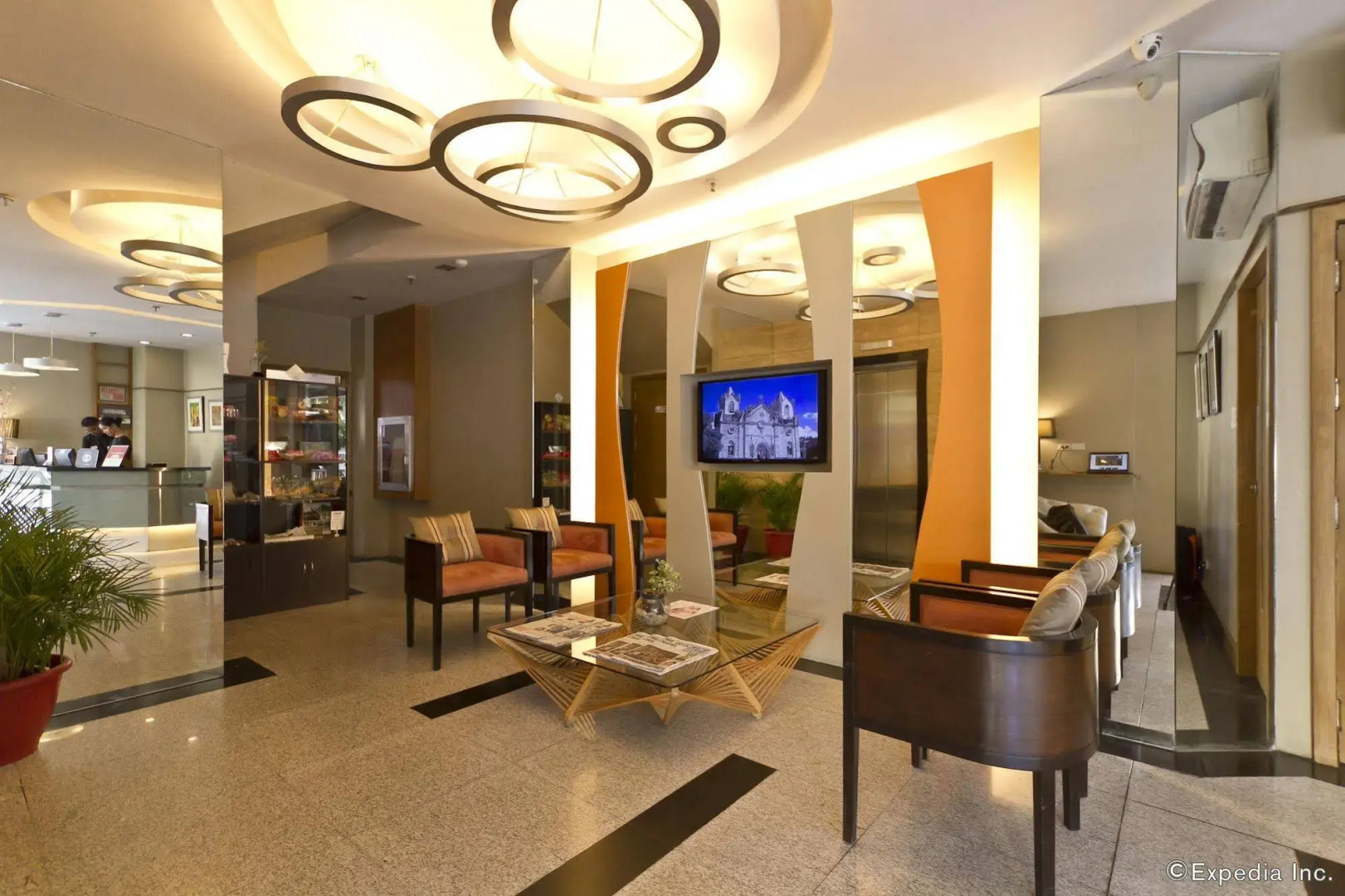 Photo - St Mark Hotel