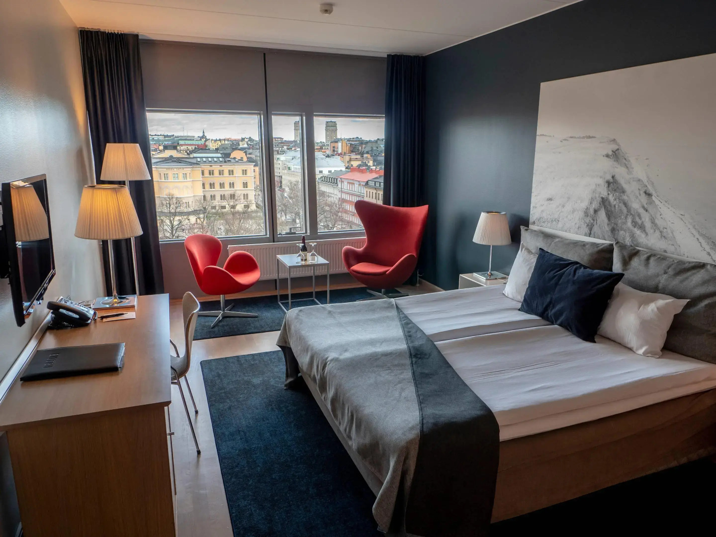 Photo - Clarion Hotel Sign