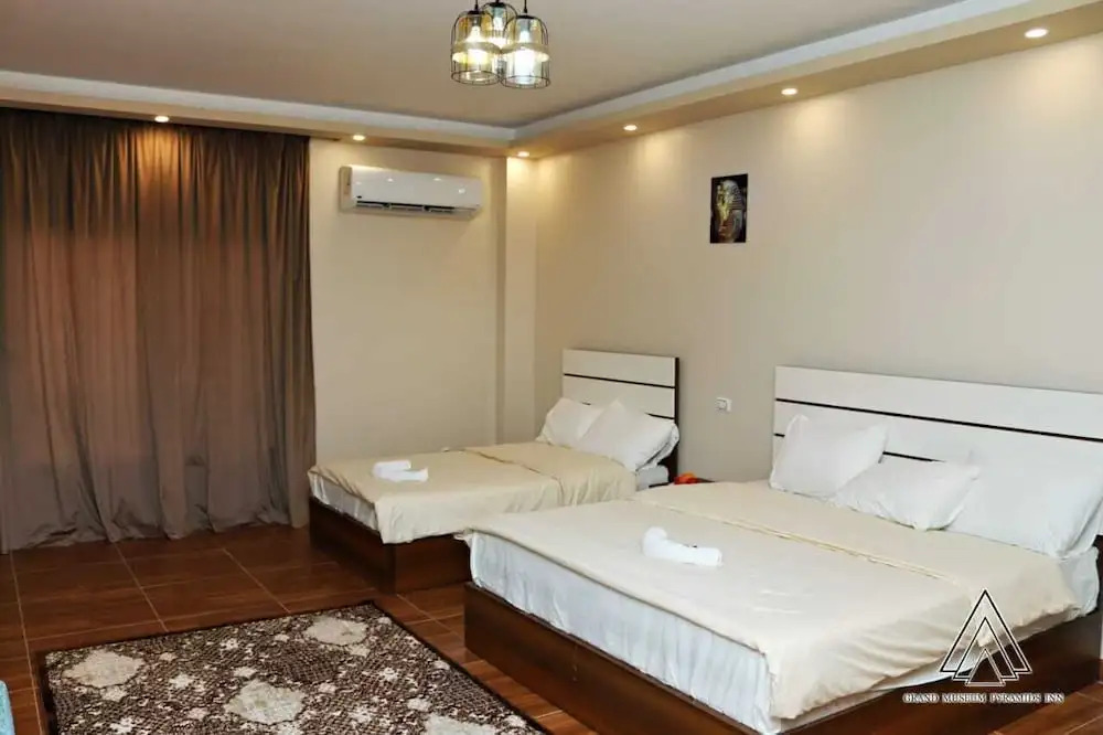 Foto - Luca Pyramids Inn