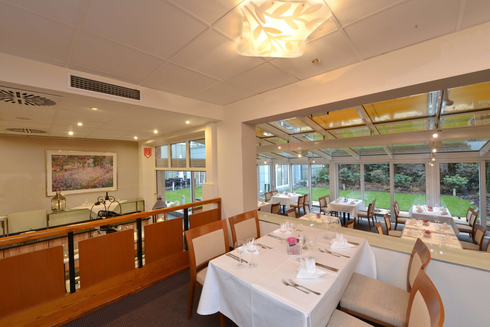 Photo - Best Western Plus Delta Park Hotel