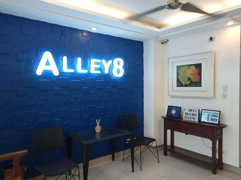 Foto - Alley 8 Makati