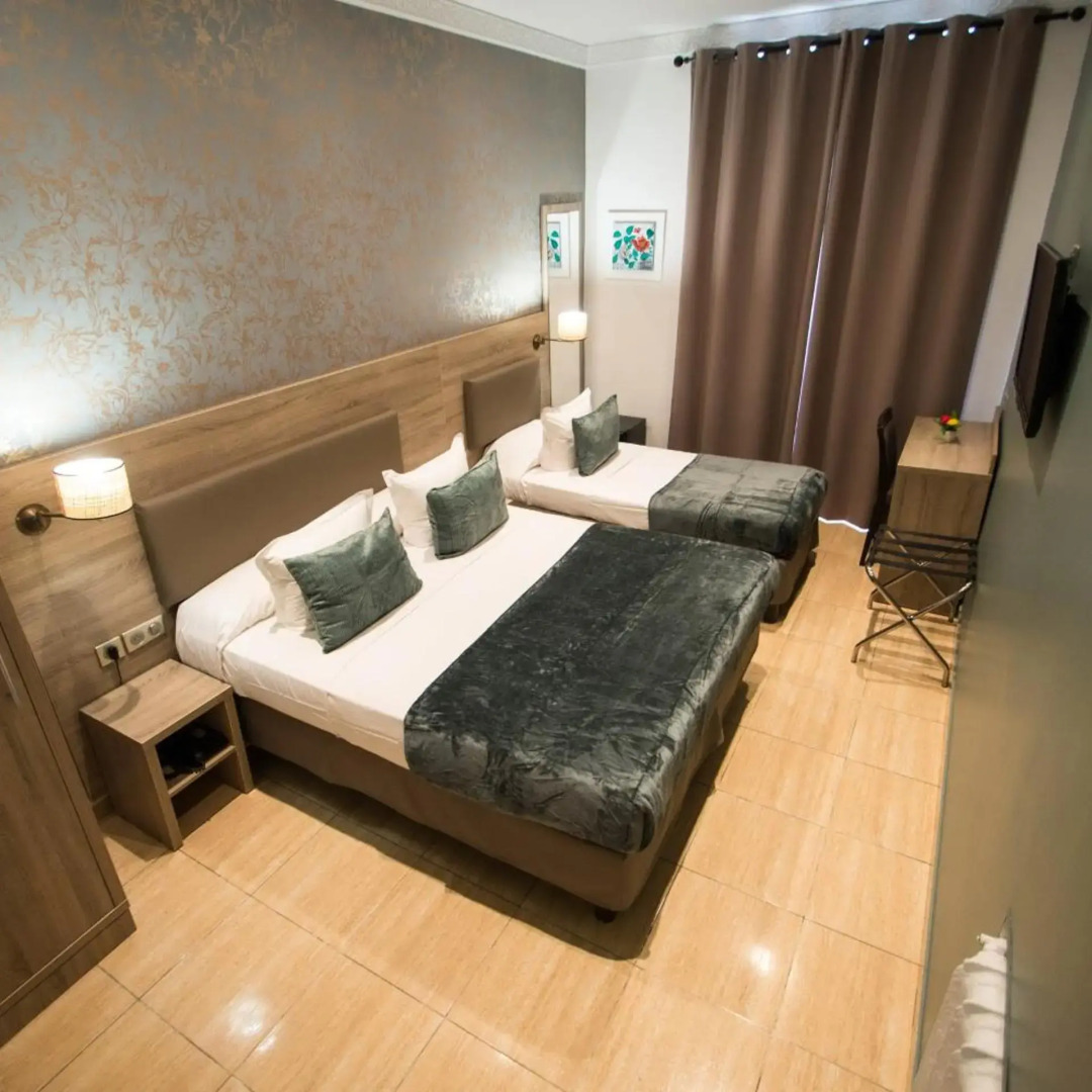 Photo - Hôtel Parisien