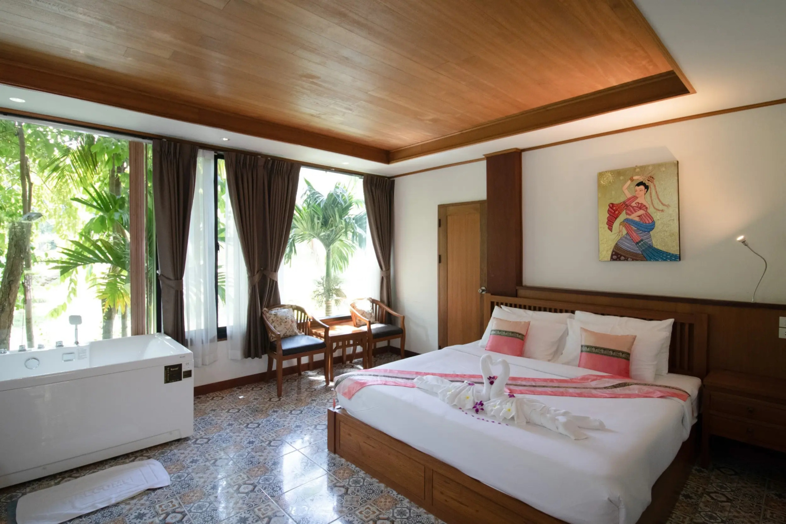 Photo - Royal Train Garden Resort