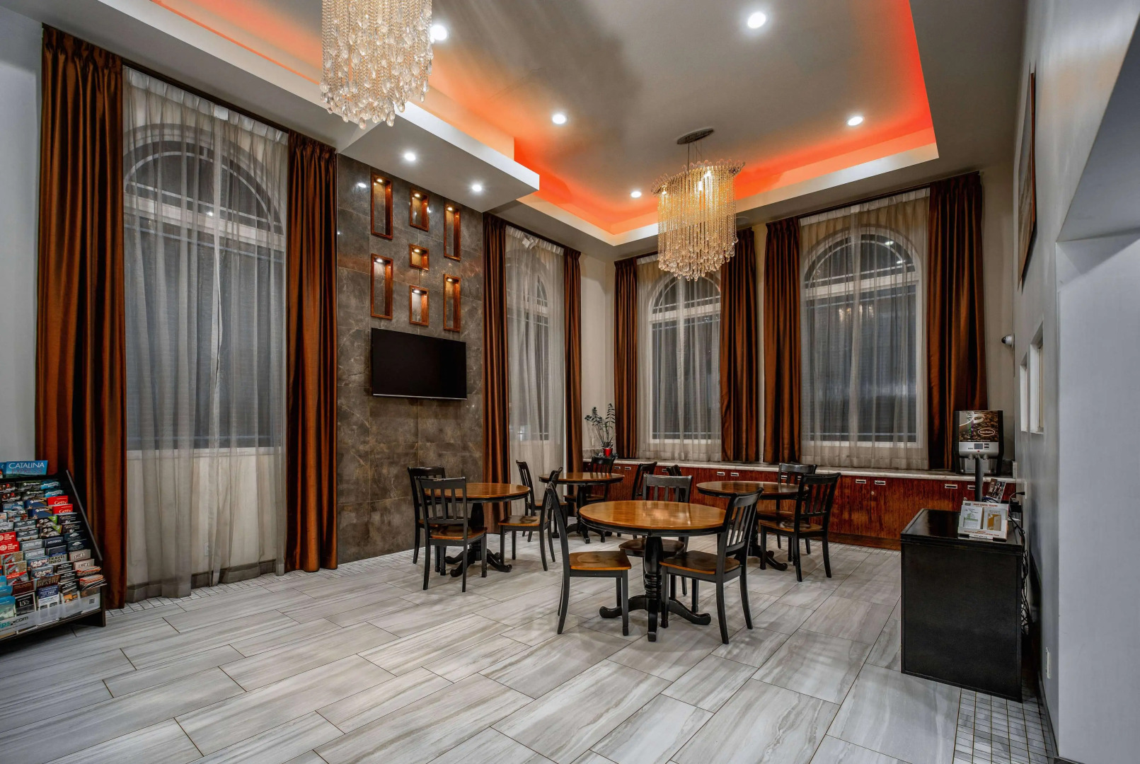 Photo - Travelodge Inn & Suites by Wyndham Bell Los Angeles Area