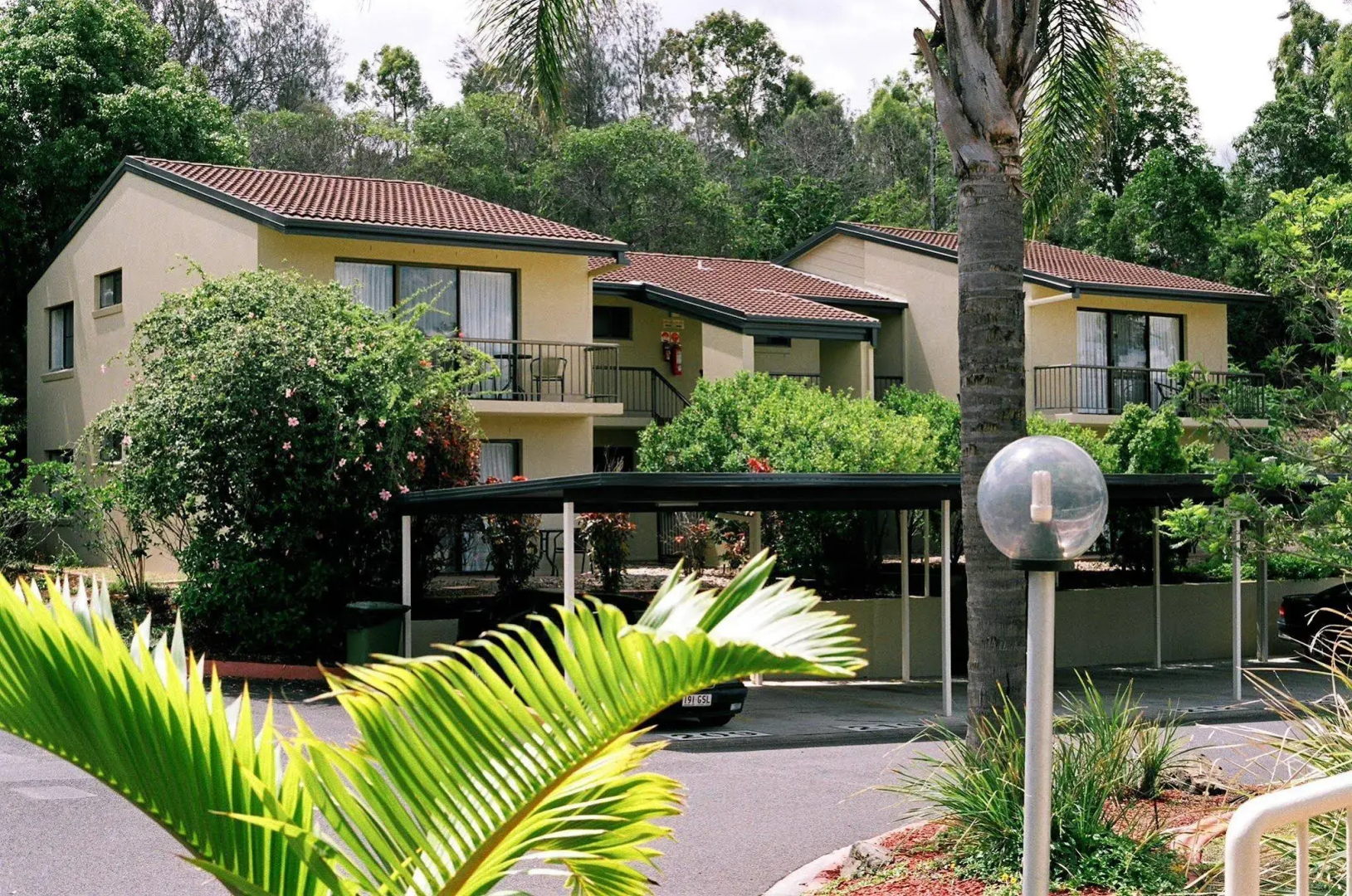 Photo - Mt Ommaney Hotel Apartments