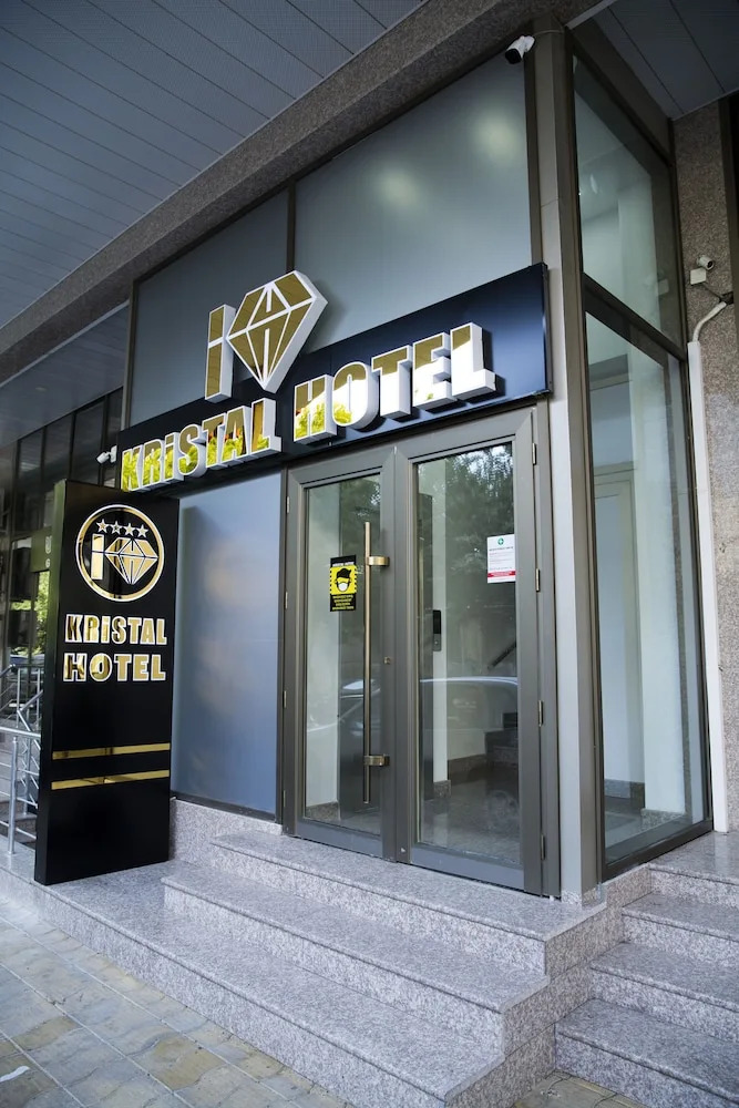 Photo - Kristal Inn Hotel