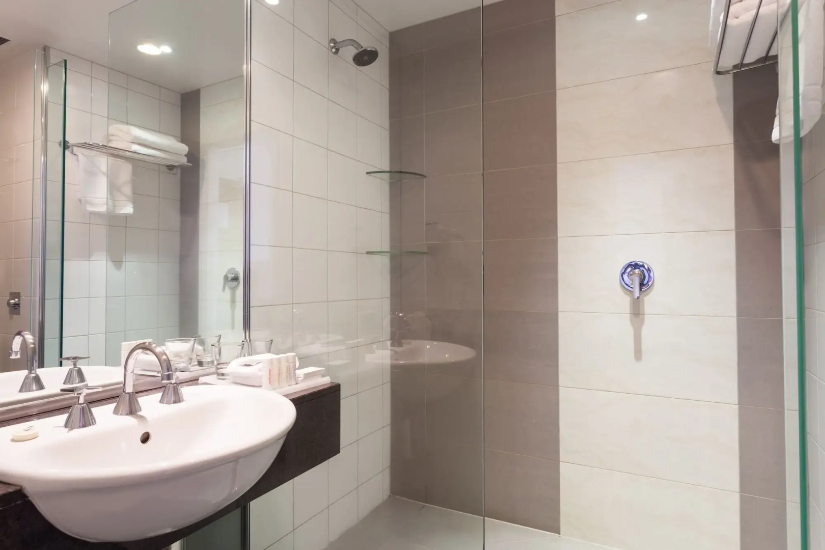 Photo - Rydges Auckland