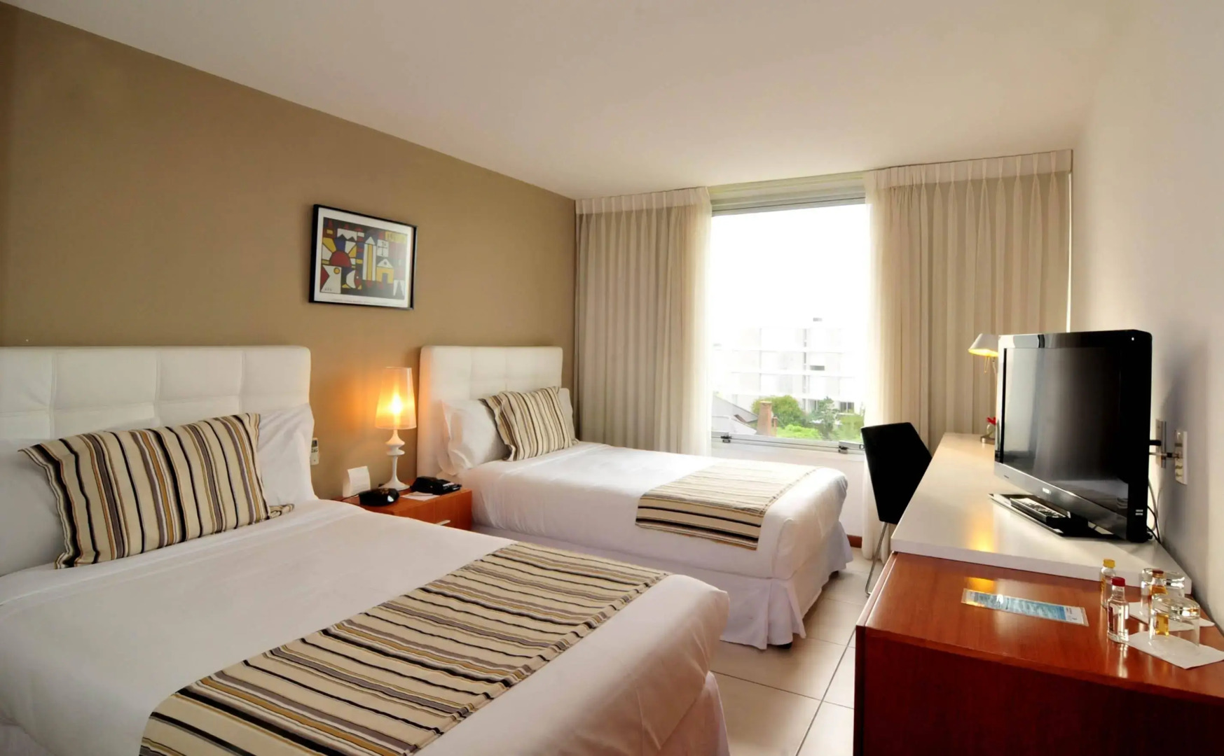 Photo - Real Colonia Hotel & Suites