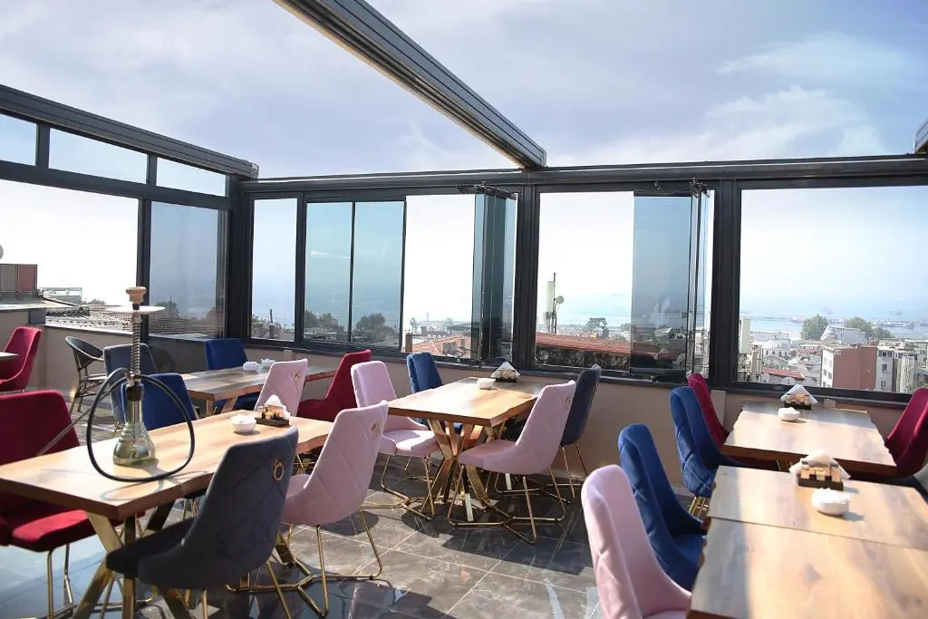 Photo - The Grand Tower Hotel