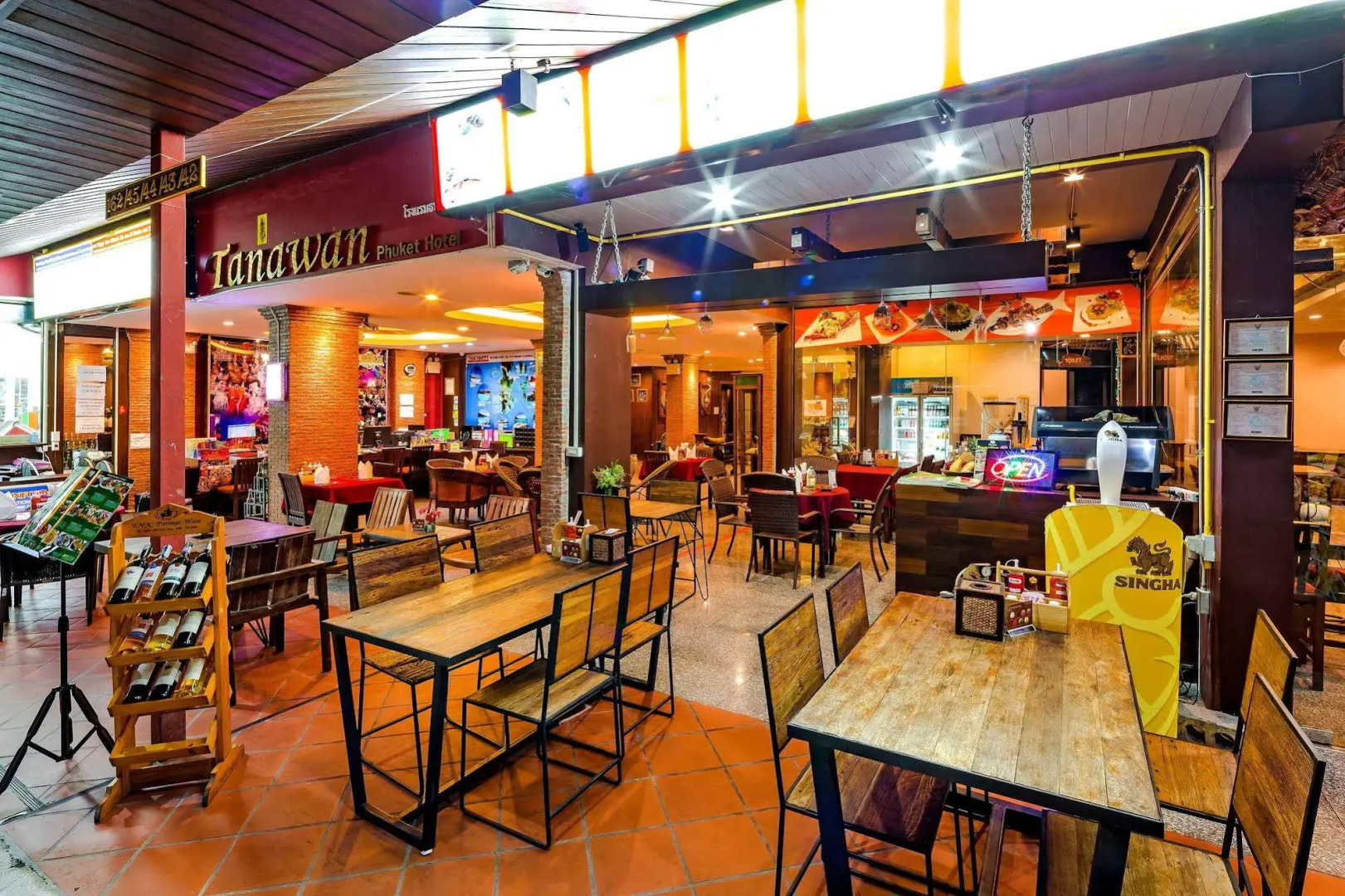 Foto - Tanawan Phuket Hotel