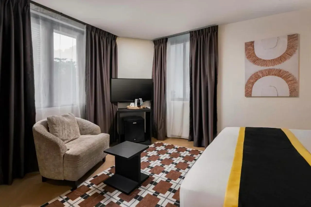 Photo - BRYQS Hotel