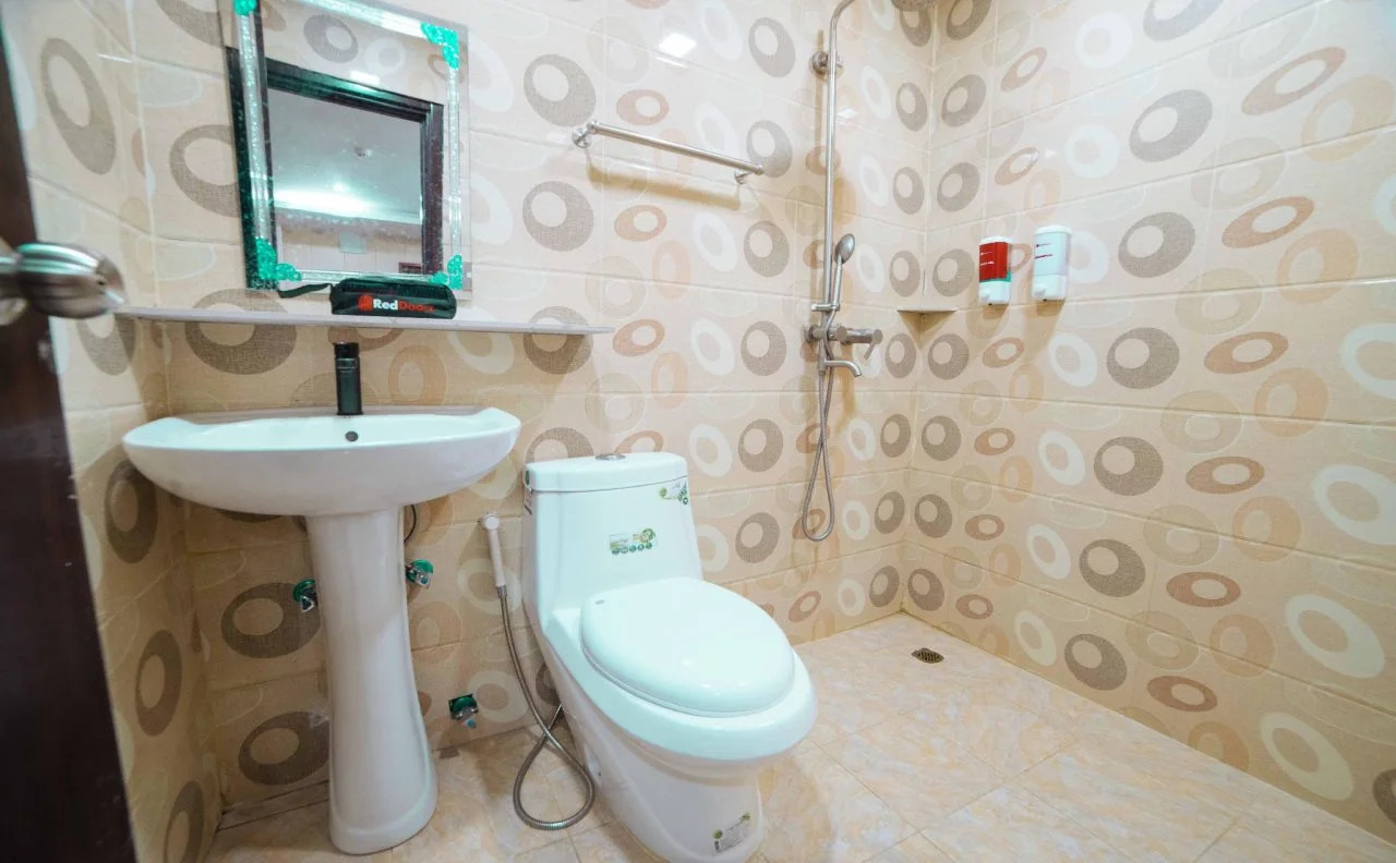 Photo - RedDoorz Plus at Winter Benitez