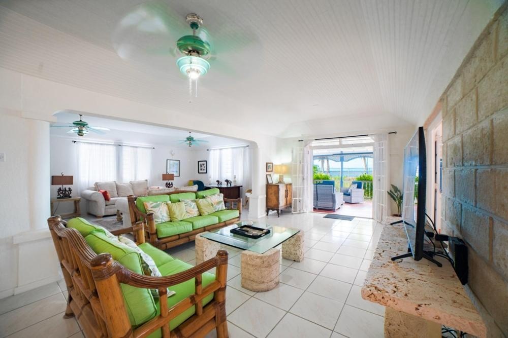 Banyan Beach House Villa — фото 1