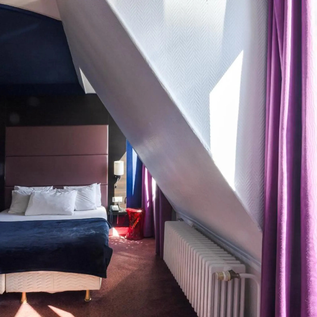 Foto - Accueil Hôtel Paris Pigalle Montmartre - Hôtel rénové