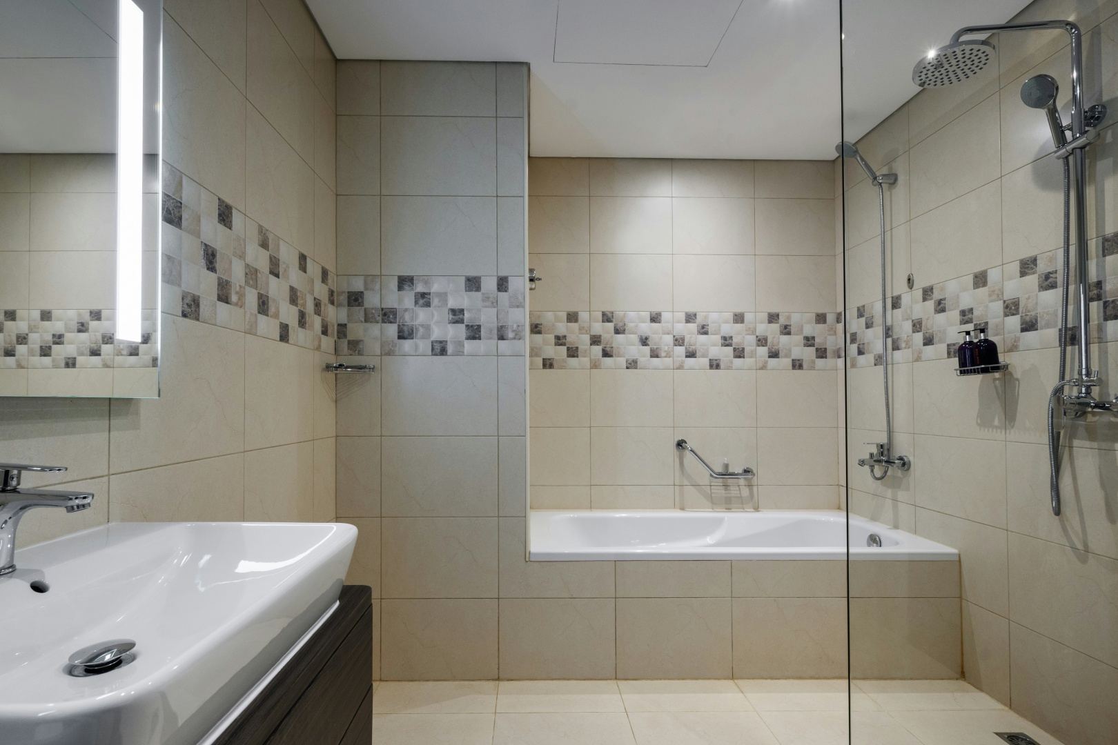Photo - Centara West Bay Hotel & Residences Doha