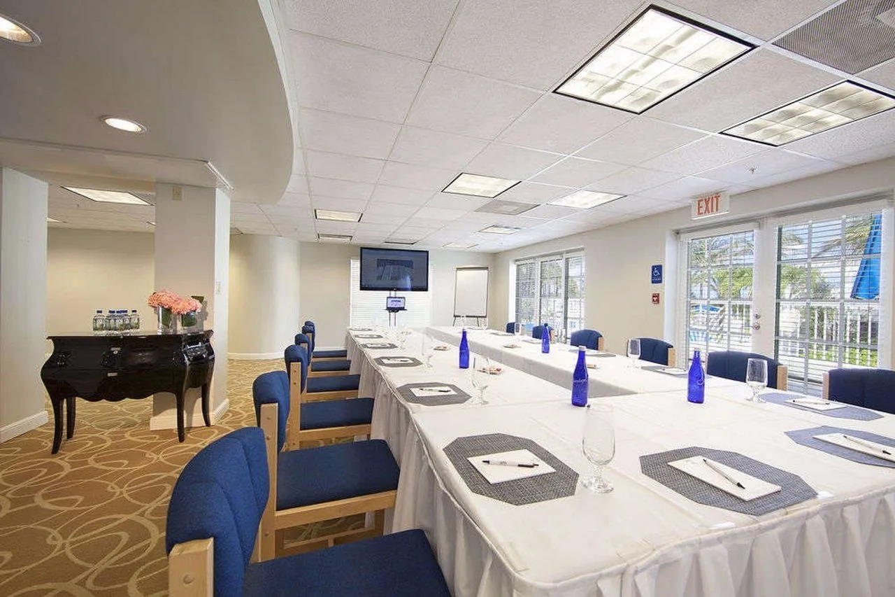 Foto - The Savoy Hotel & Beach Club