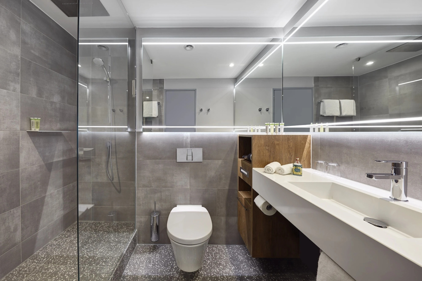 Photo - Lindner Hotel Cologne City Plaza, part of JdV by Hyatt