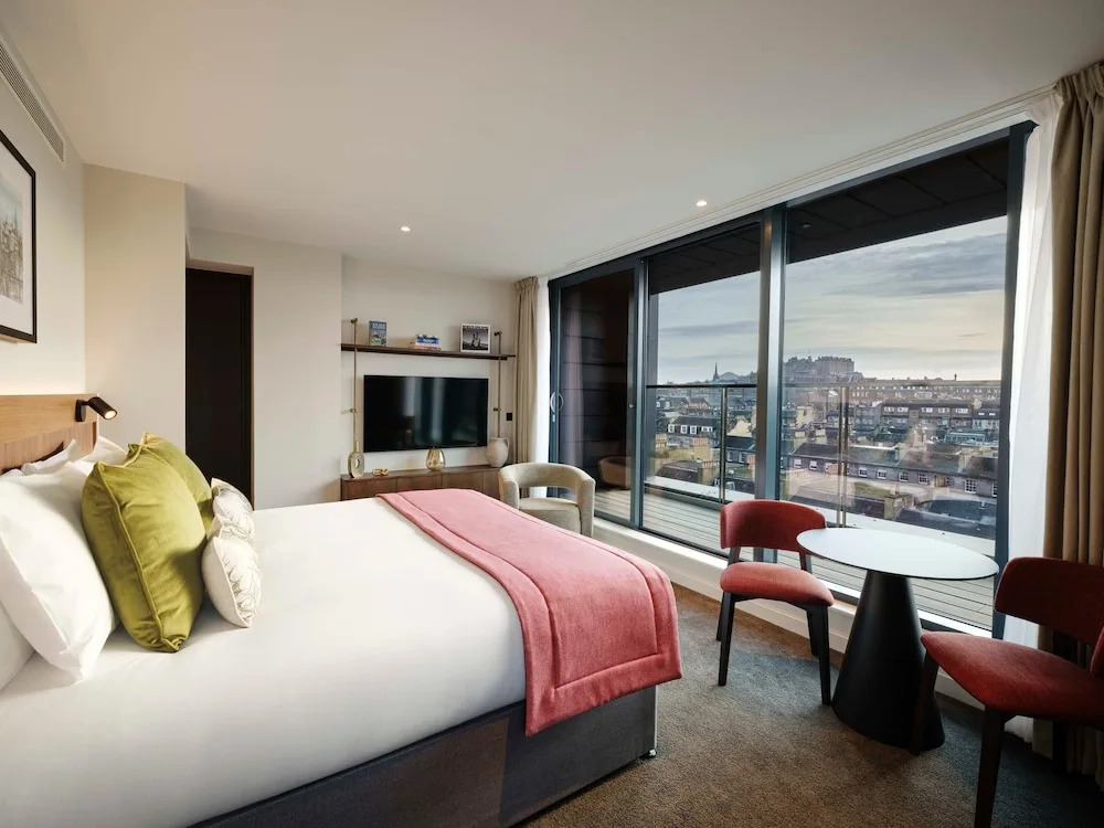 Photo - The Resident Edinburgh