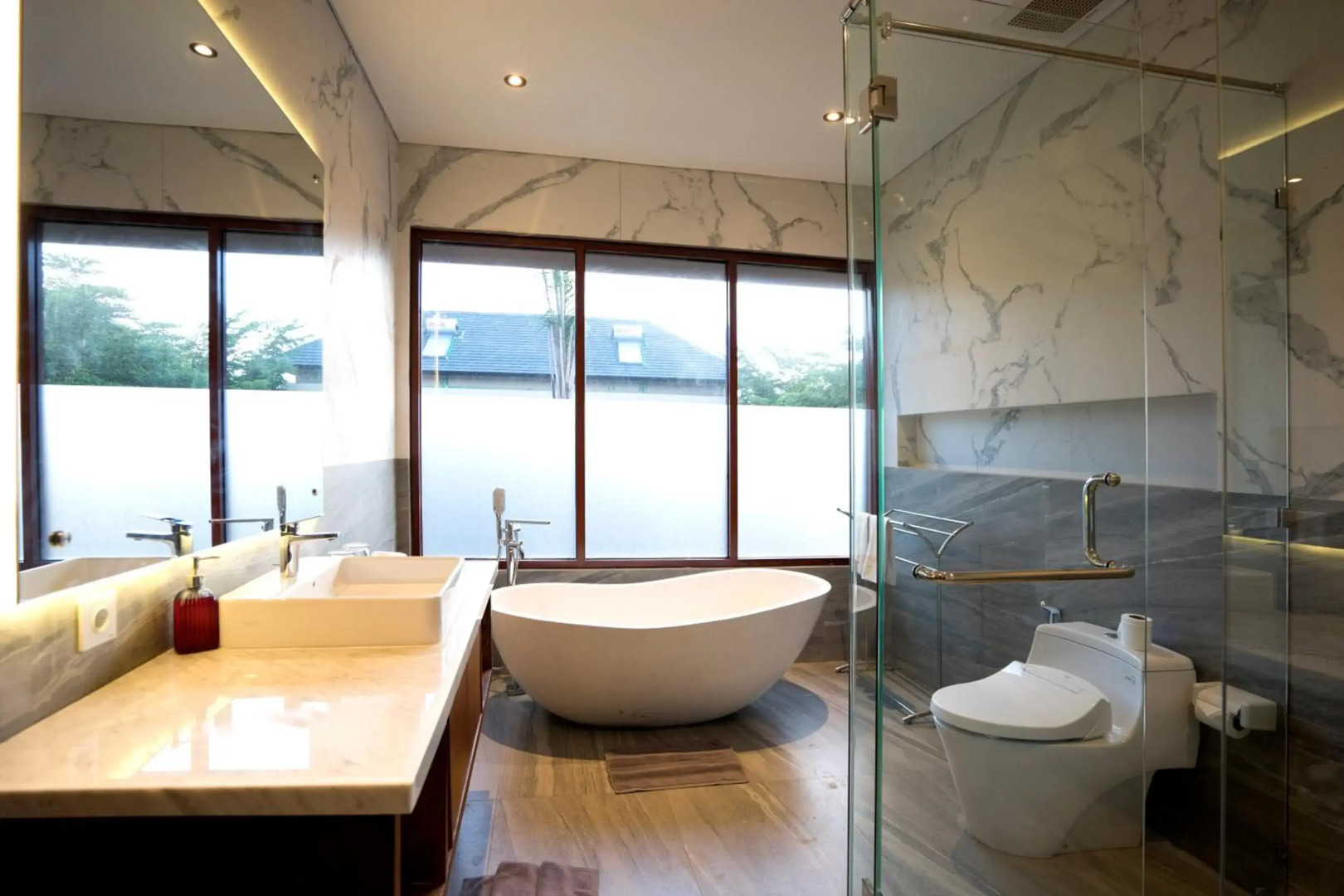 Foto - The Grand Villandra Resort Lovina