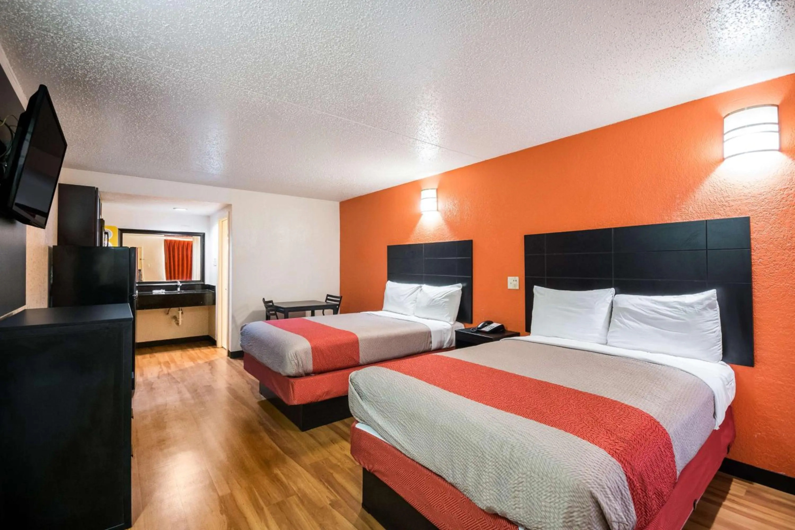 Photo - Motel 6 Houston, TX - Brookhollow