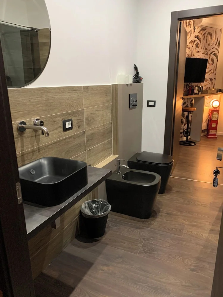 Photo - SUITE LAME 37 Rental Rooms